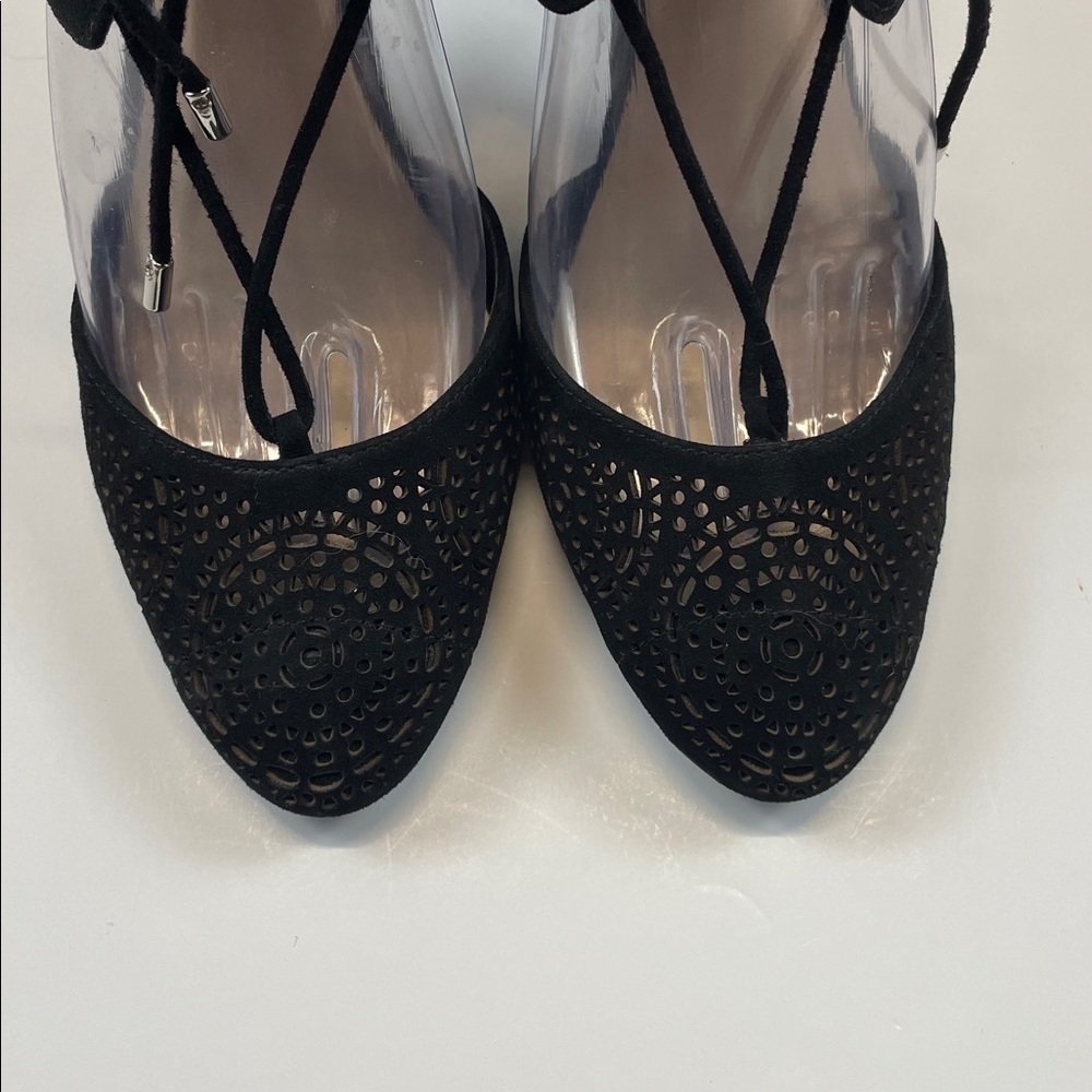 Karl Lagerfeld Paris Black Suede Laser Cut Lace Up Heels Womens Sz 8 - Picture 3 of 10